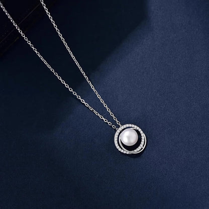 Womens Niche Minimalist Trendy Faux Necklace