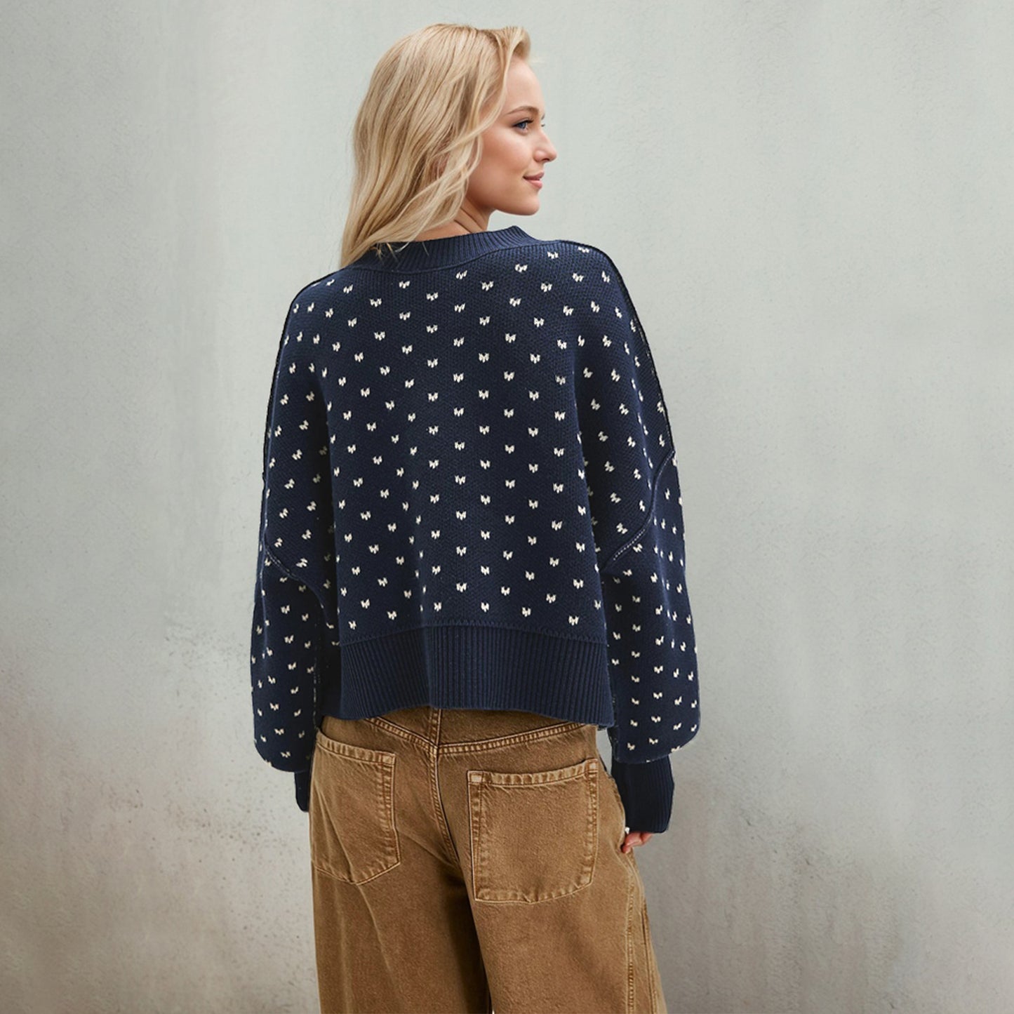Women's Fashion Round Neck Sweater